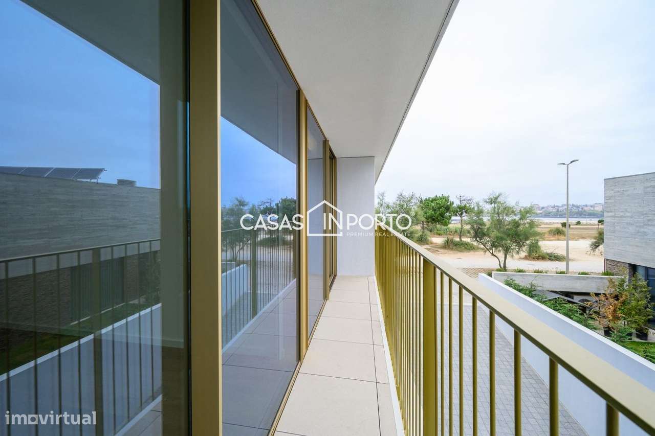 T2 de Luxo com Vista Panorâmica onde o Rio abraça o Mar-6