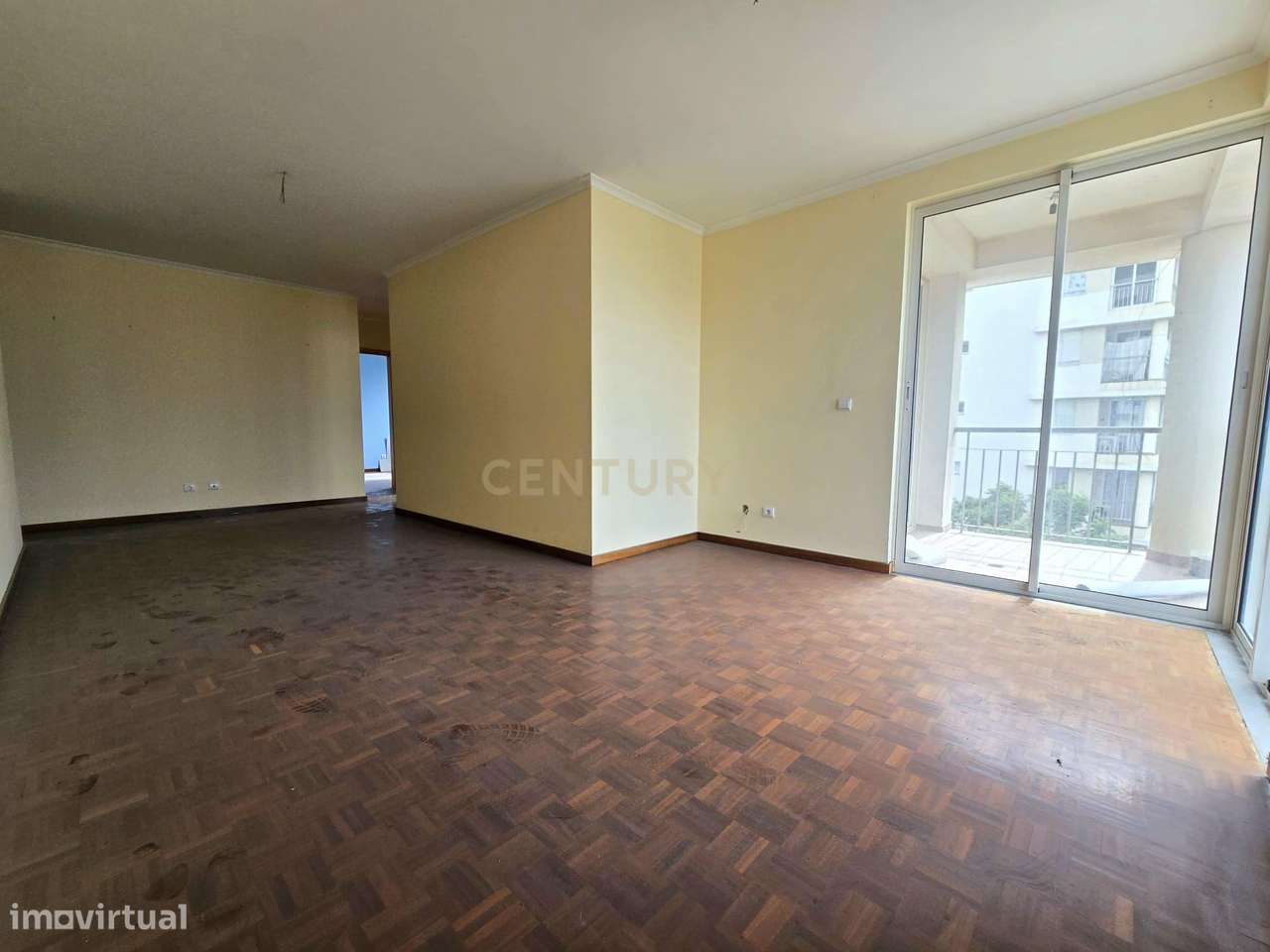 Apartamento T4 em São Martinho – Oportunidade para Remodelar - Grande imagem: 5/22