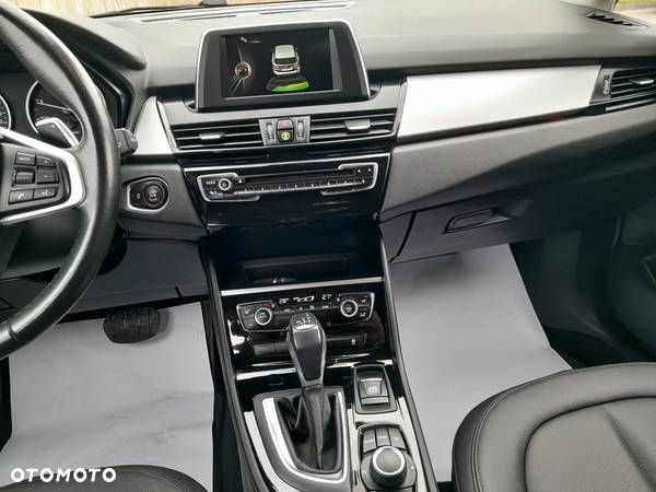 BMW Seria 2 218d Active Tourer - 8