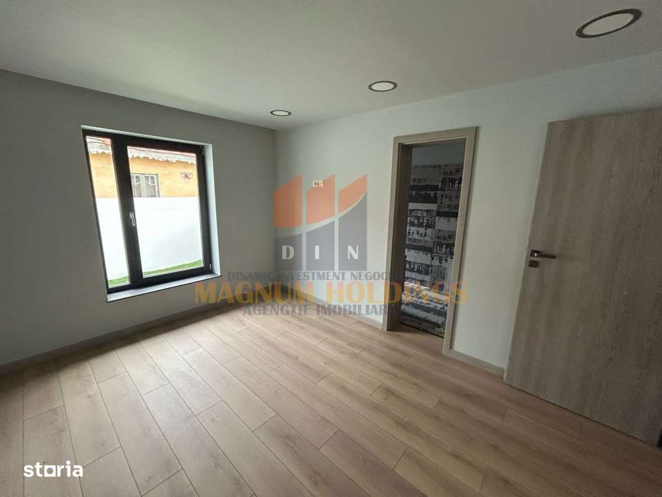 Casa tip mediteranean, parter, Smeura - Imagine principală: 5/15