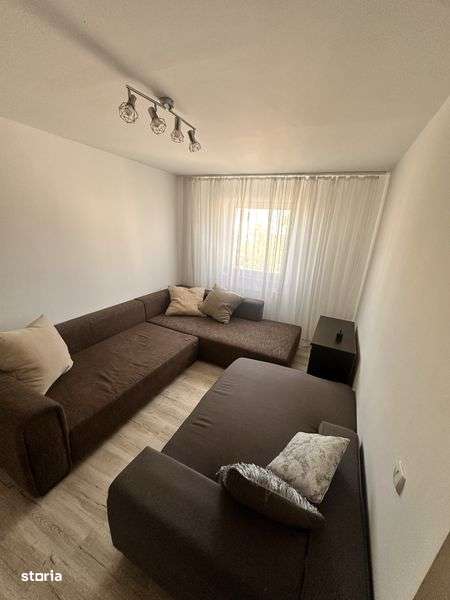 Inchiriez apartament 4 camere zona ultracentrala - Imagine principală: 4/8