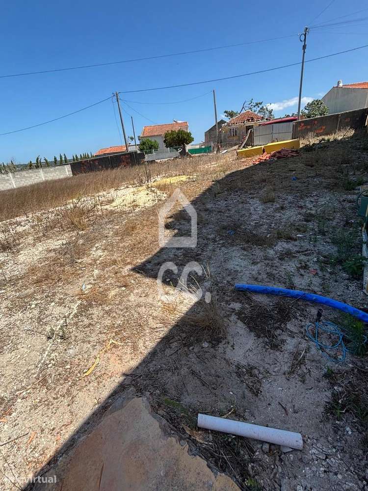 Terreno inserido no aglomerado urbano, com viabilidade de construção u-4