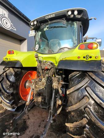 Claas Arion 620 - 12