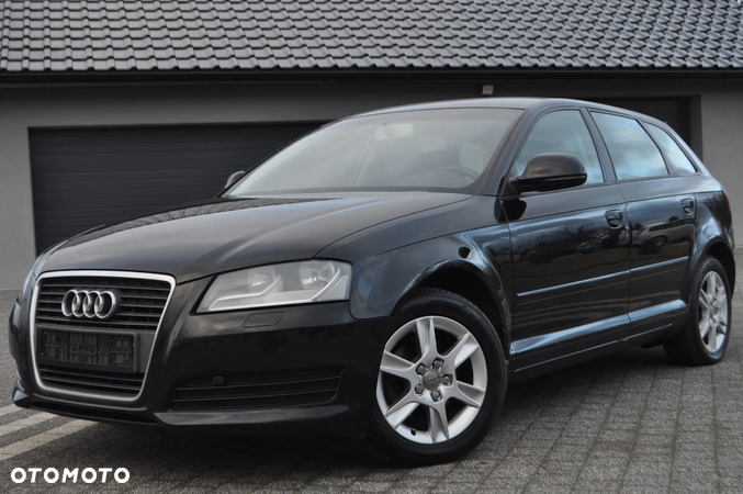 Audi A3 1.6 Attraction - 11