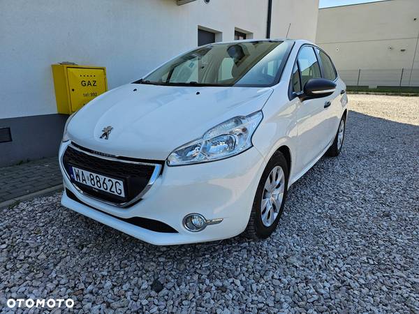 Peugeot 208 - 7