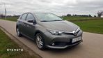 Toyota Auris 1.6 Premium - 3