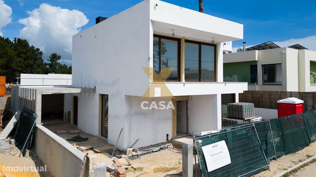 Moradia Isolada T3 Venda em Charneca de Caparica e Sobreda,Almada-25