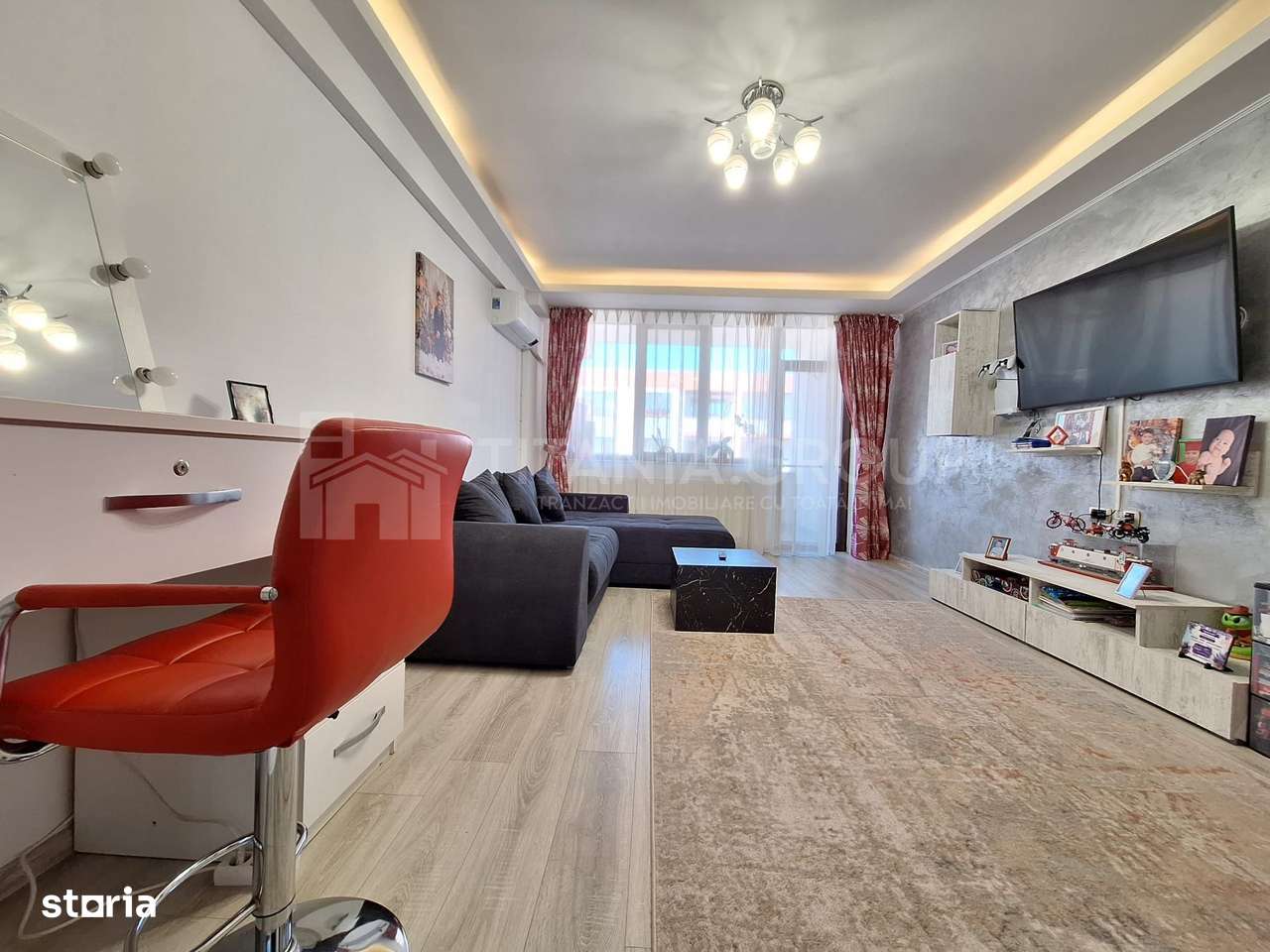 Apartament 2 camere decomandat, spatios,  Coresi Isaran - Imagine principală: 4/15