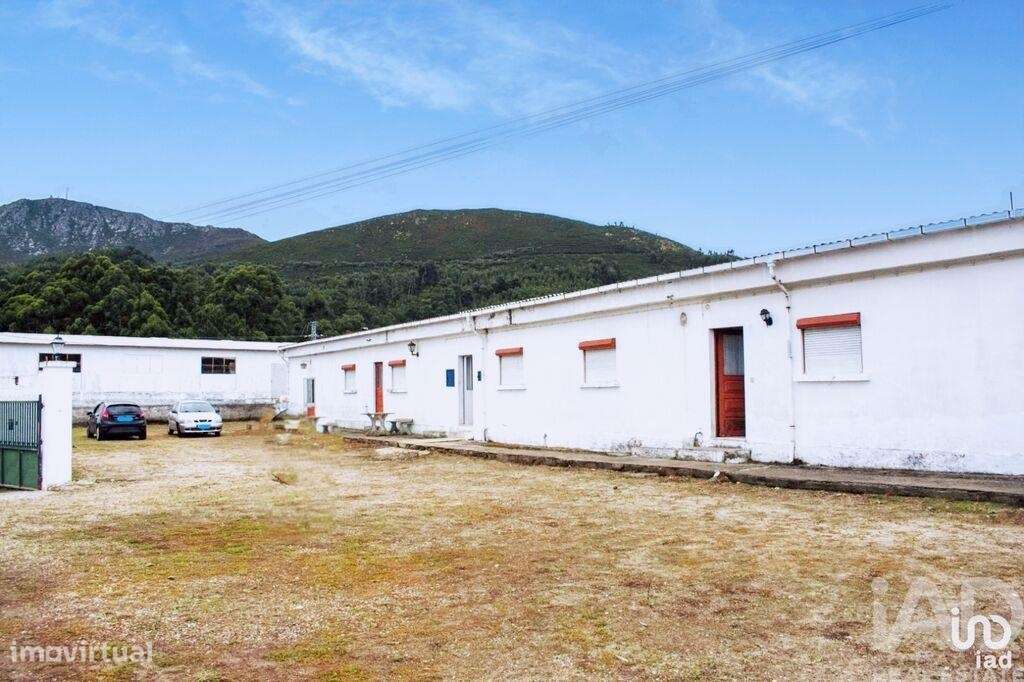 Casa / Villa T5 em Loivo de 646,00 m2 - Grande imagem: 3/30