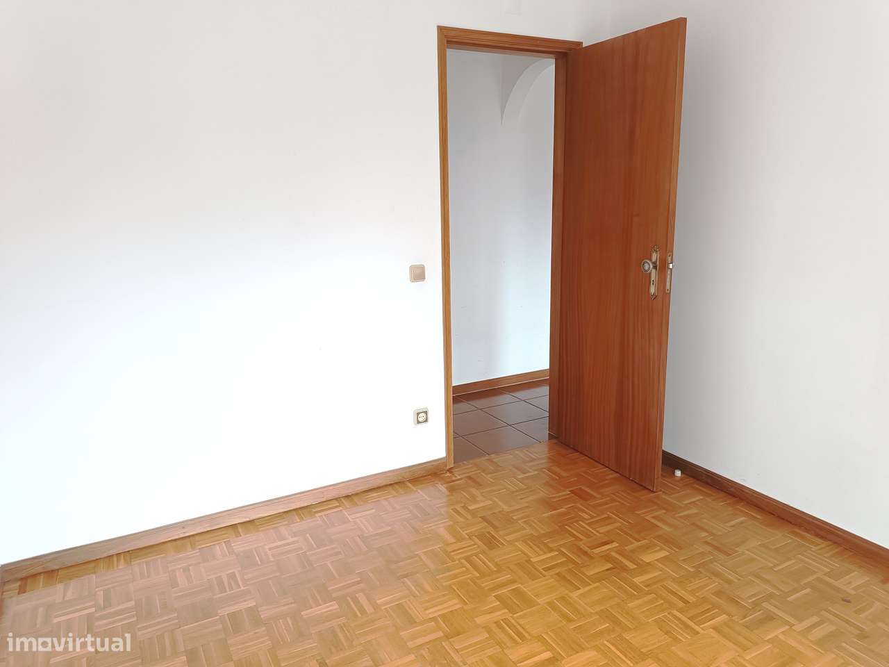 Apartamento T2 em Coimbra (Urbanização Quinta D. João)-4