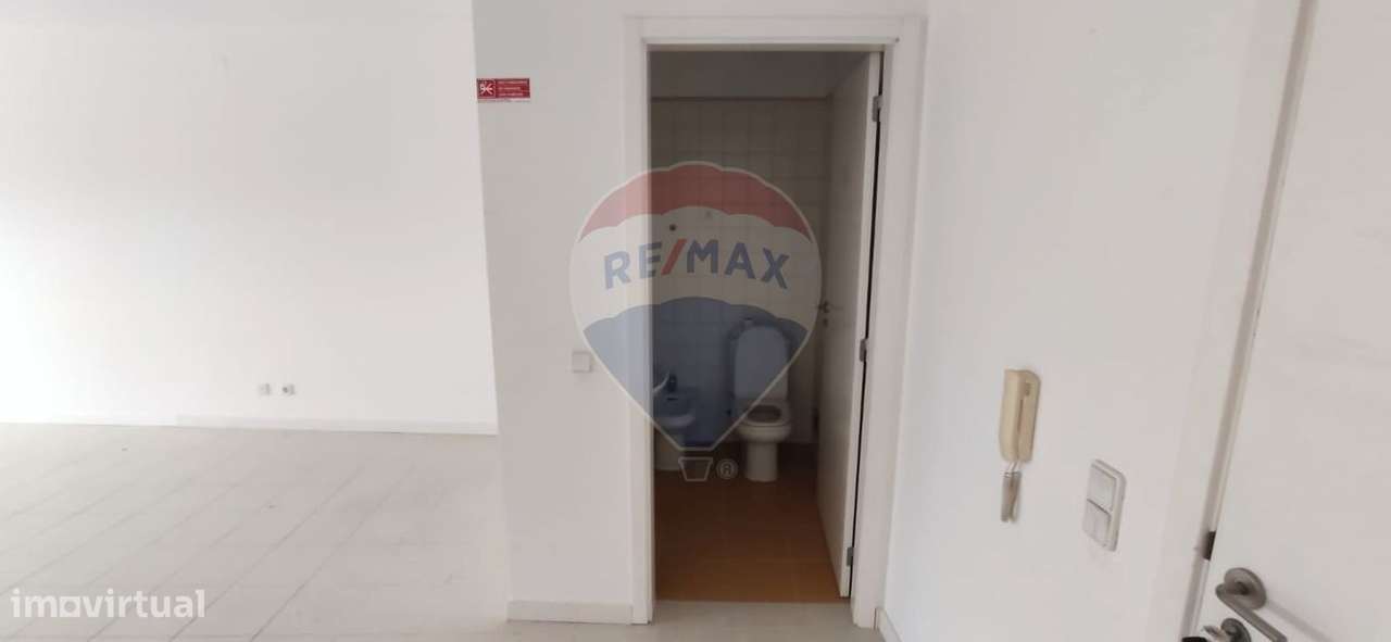 Escritório  para arrendamento - Grande imagem: 5/7