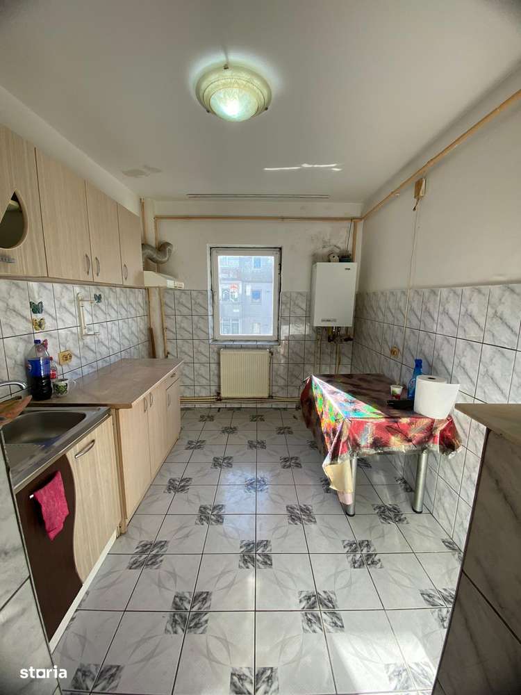 2 CAMERE la etajul 3 cu centrala Logofat Tautu-3