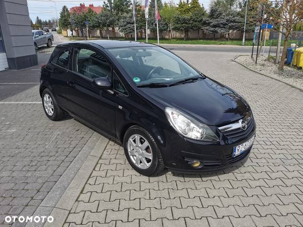 Opel Corsa 1.2 16V Essentia - 3