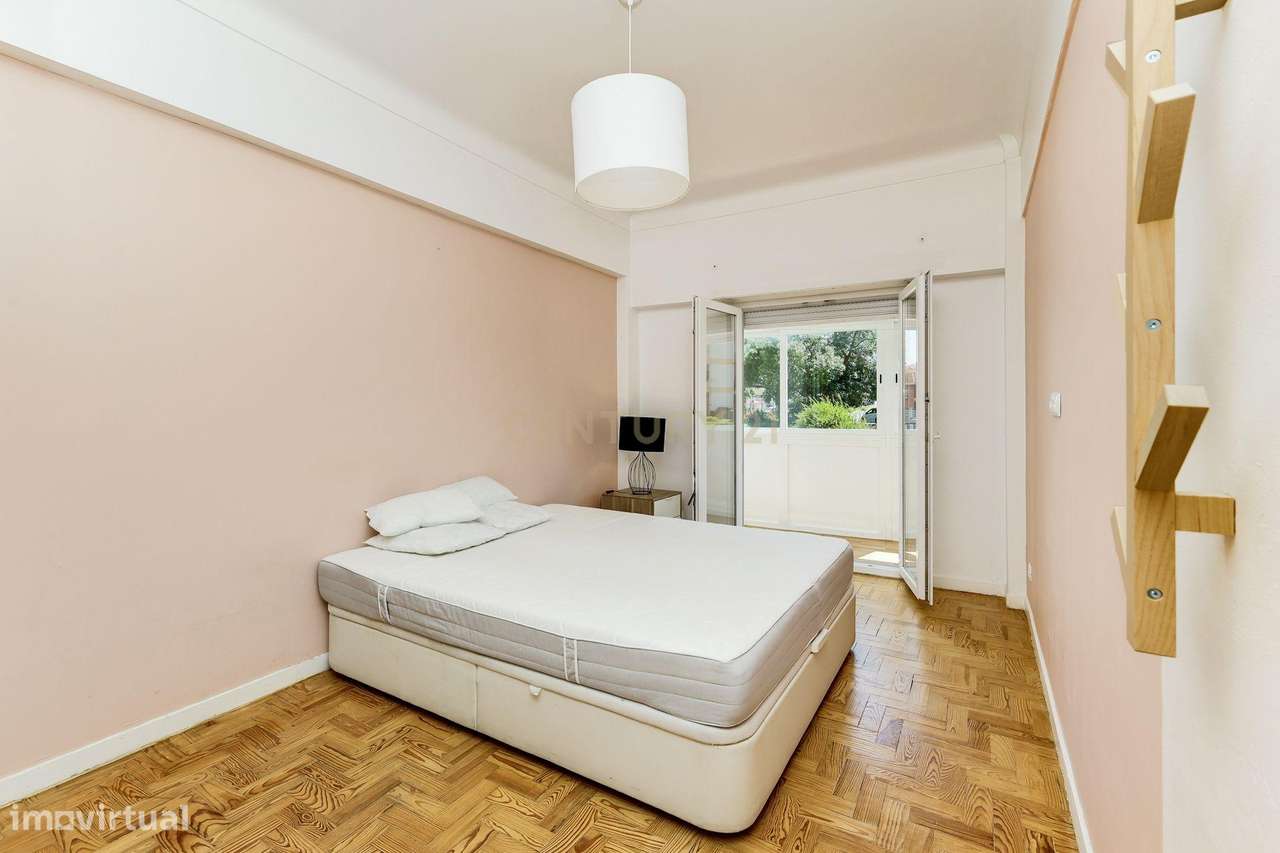 Apartamento T2 Remodelado, Mobilado e Equipado – Beato, Lisboa - Grande imagem: 3/22