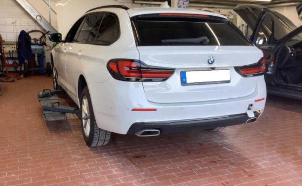 BMW 5 Series G30/G31 520d Luxury Line sport 2023