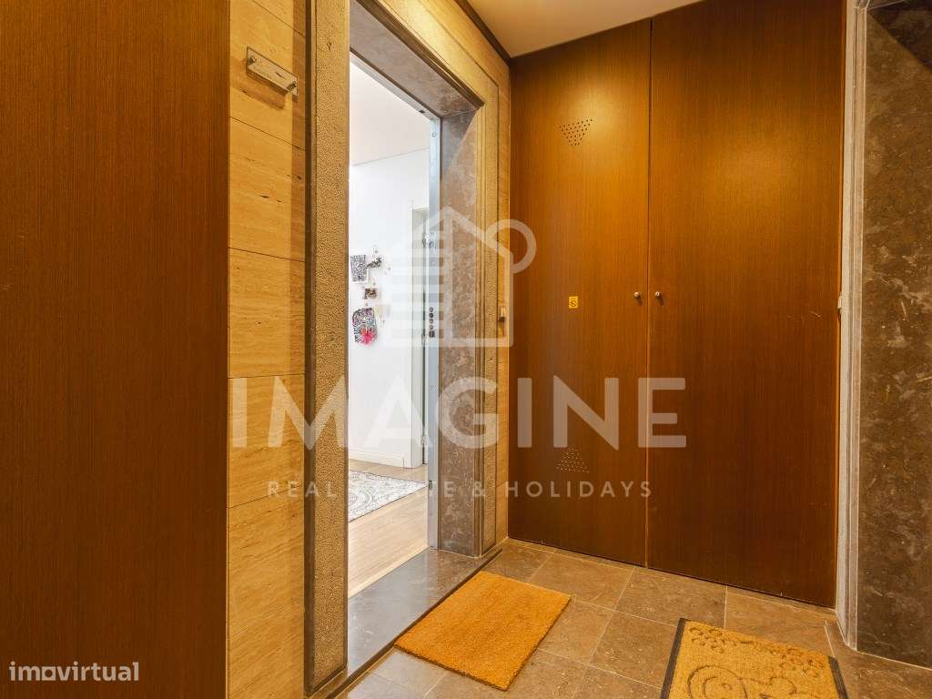Apartamento T2 (3 assoalhadas) com terraço e magnífica vista para o...-24