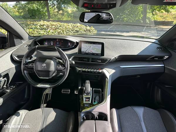 Peugeot 5008 1.6 BlueHDi GT Line Grip Control EAT6 - 21