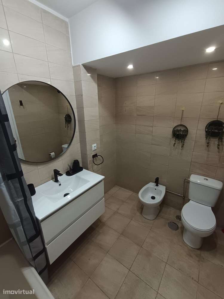 Apartamento na Circunvalação-11