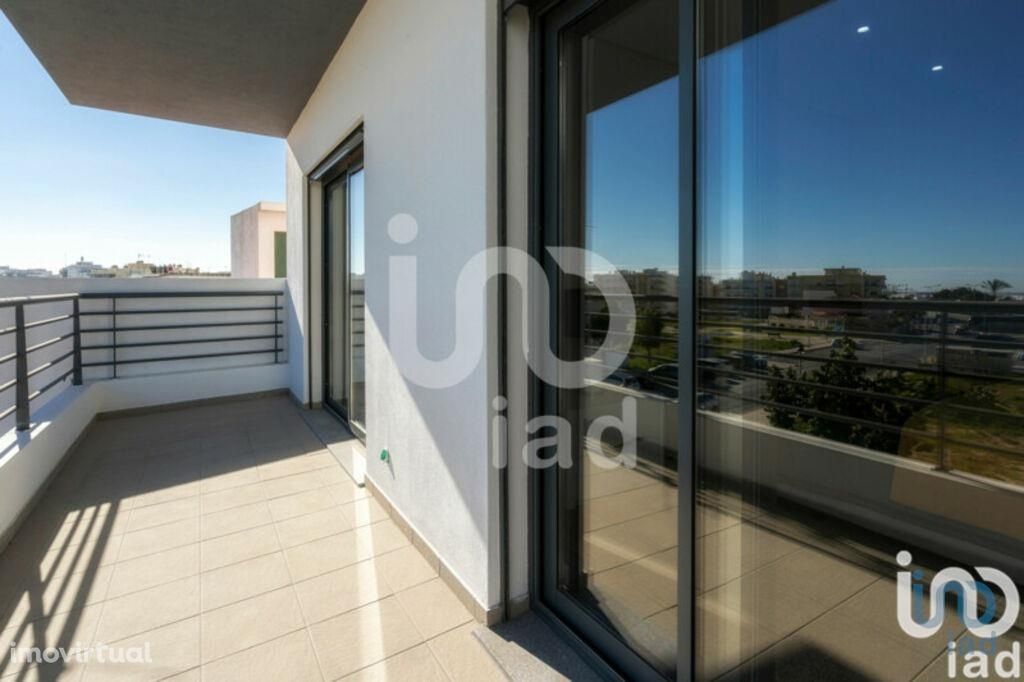 Apartamento T2 em Faro de 103,00 m2