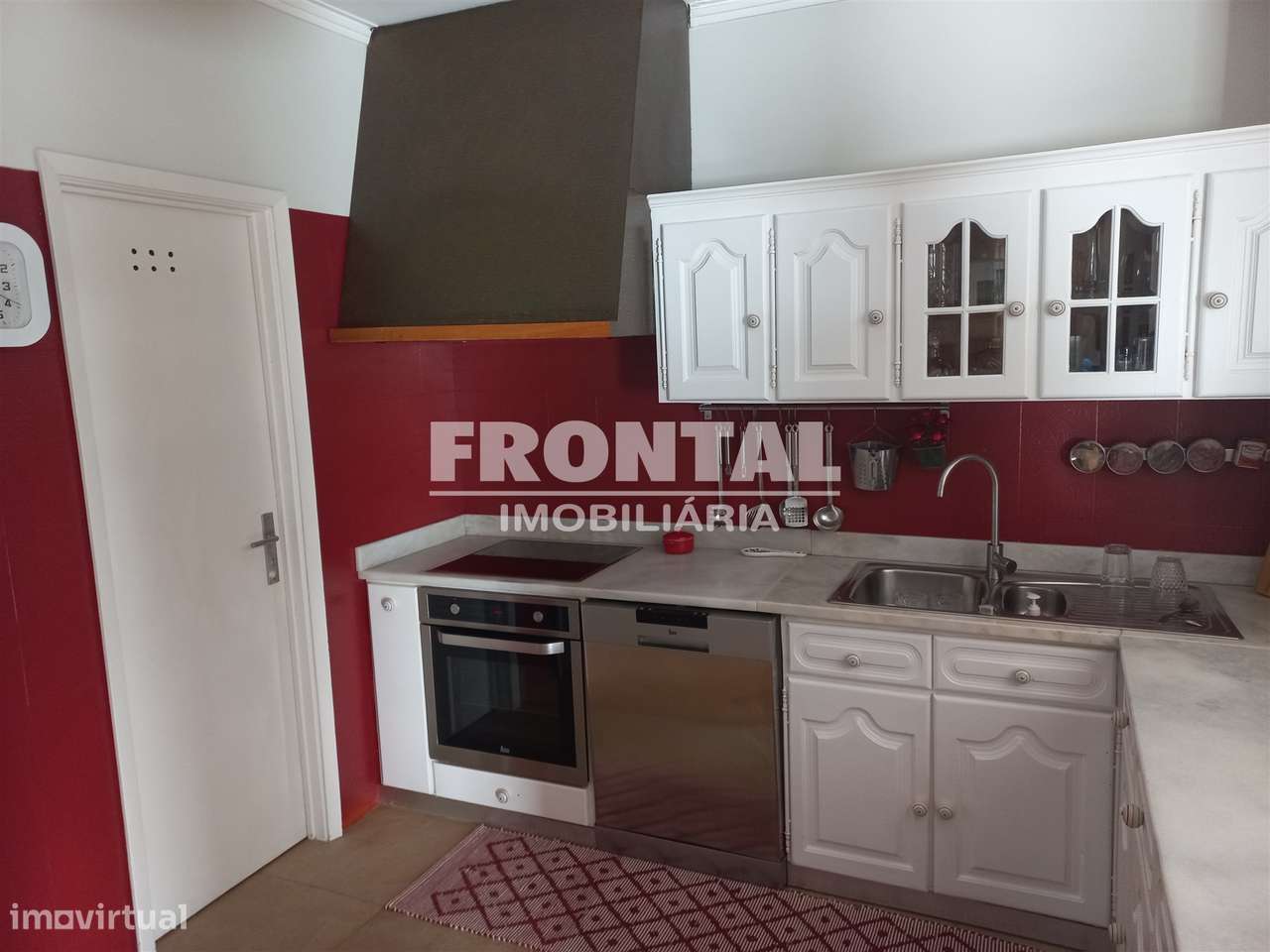 Moradia T4 Geminada - 250 m2 | Centro De Mirandela, Bragança - Grande imagem: 3/19