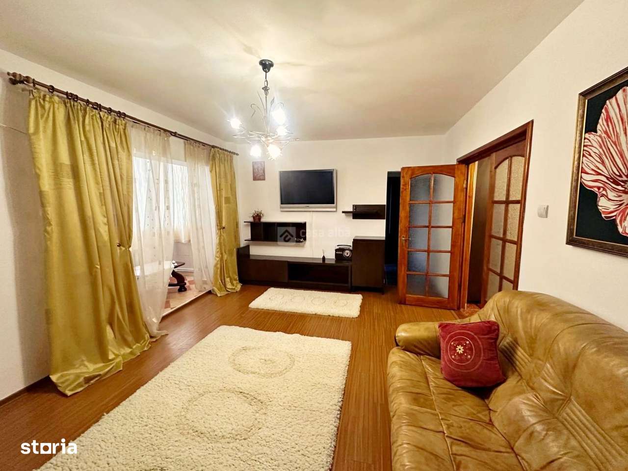 Mobilat & utilat, 3 camere, doua balcoane, bloc 1990, boxa & debara - Imagine principală: 3/20