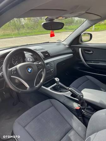 BMW Seria 1 116i - 9