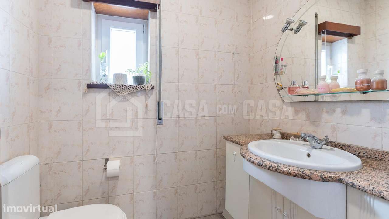 Apartamento T4 c/ Terraço Abraveses-7