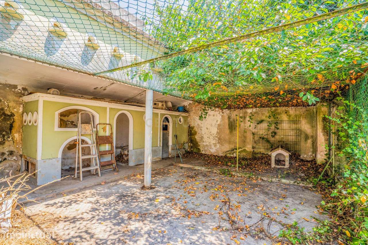 Moradia no Centro das Gaeiras. Uma casa única.-49