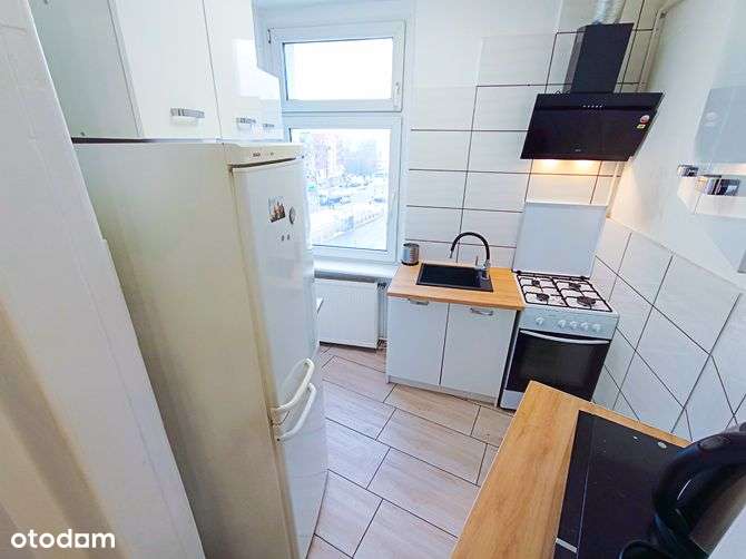 Przestronne mieszkanie 4 pokoje w Śródmieściu - Pełny obrazek: 3/7