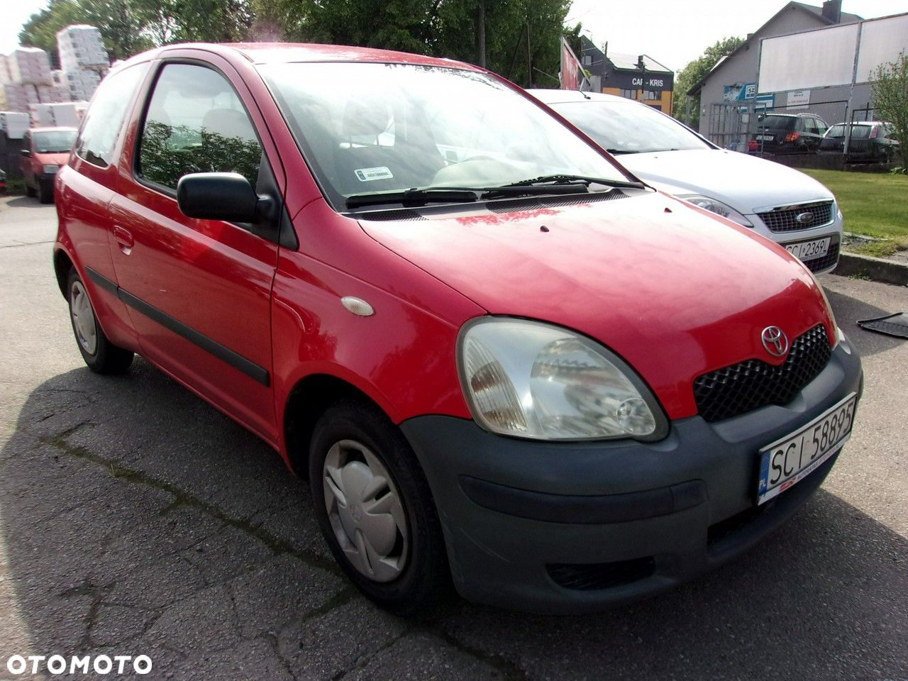 Toyota Yaris - 4