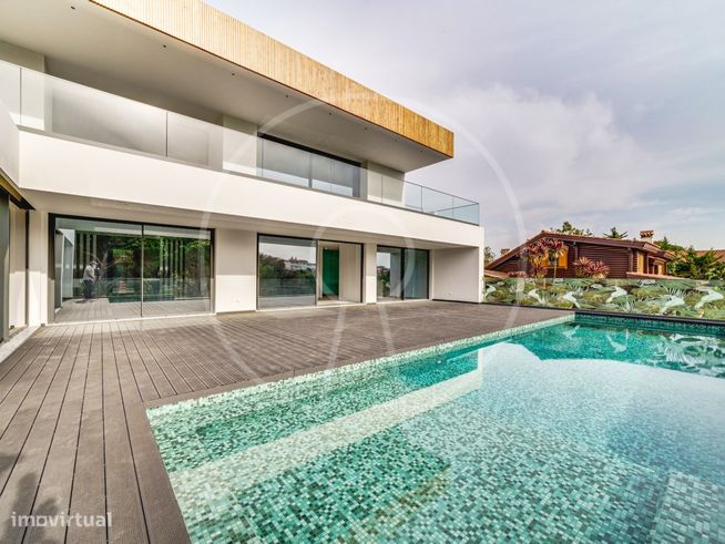 Moradia T5 com piscina em Cascais-2