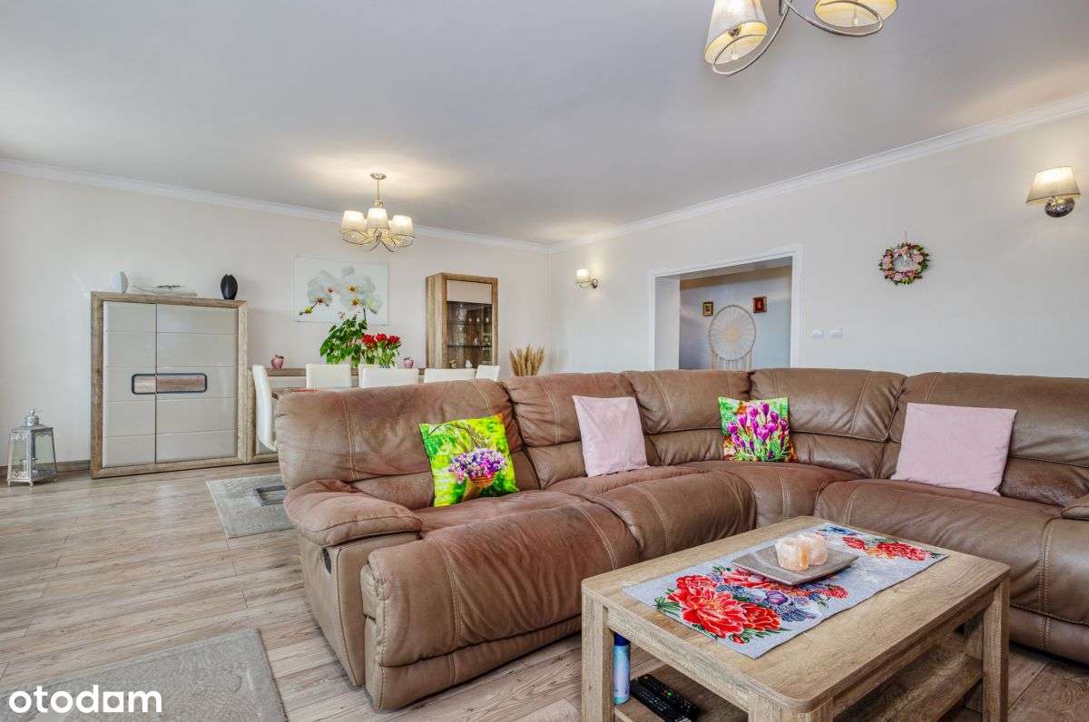 Centrum Władysławowa, dom z potencjałem biznesowym-3