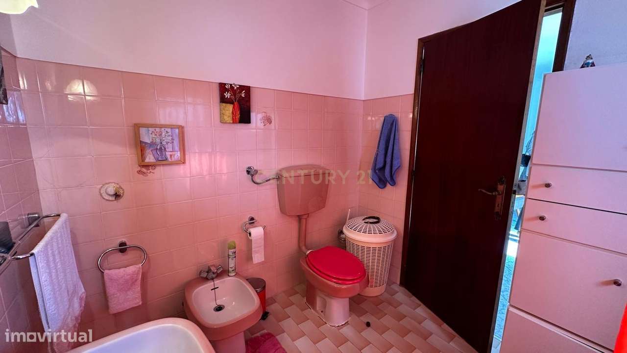 MORADIA T3 BERINGEL COM QUINTAL, TERRAÇO E GARAGEM-6