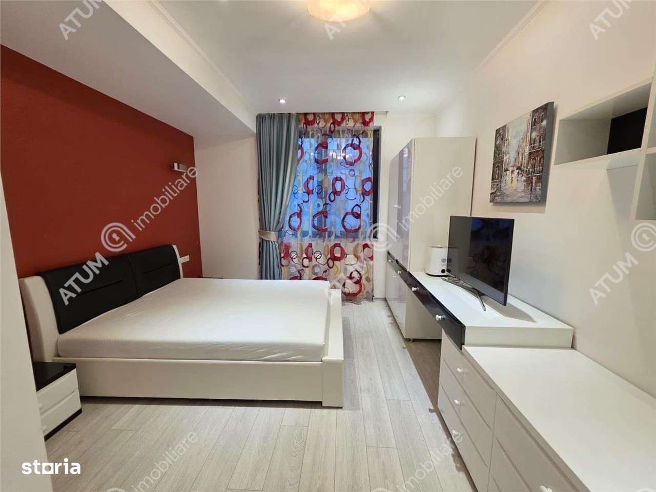 Casa 4 camere 3 bai terasa si teren 250 mp zona Octavian Goga Selimbar-9