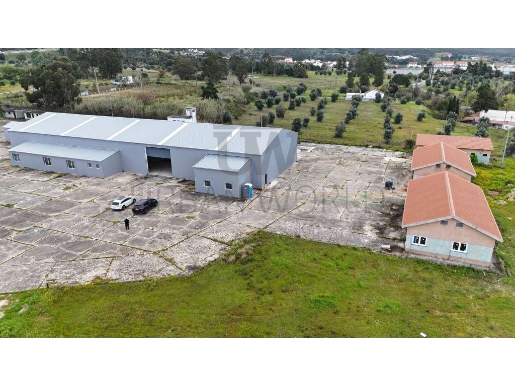 Armazém Industrial - Recuperado , Rio de Moinhos, Abrantes, 1.867 m²-15