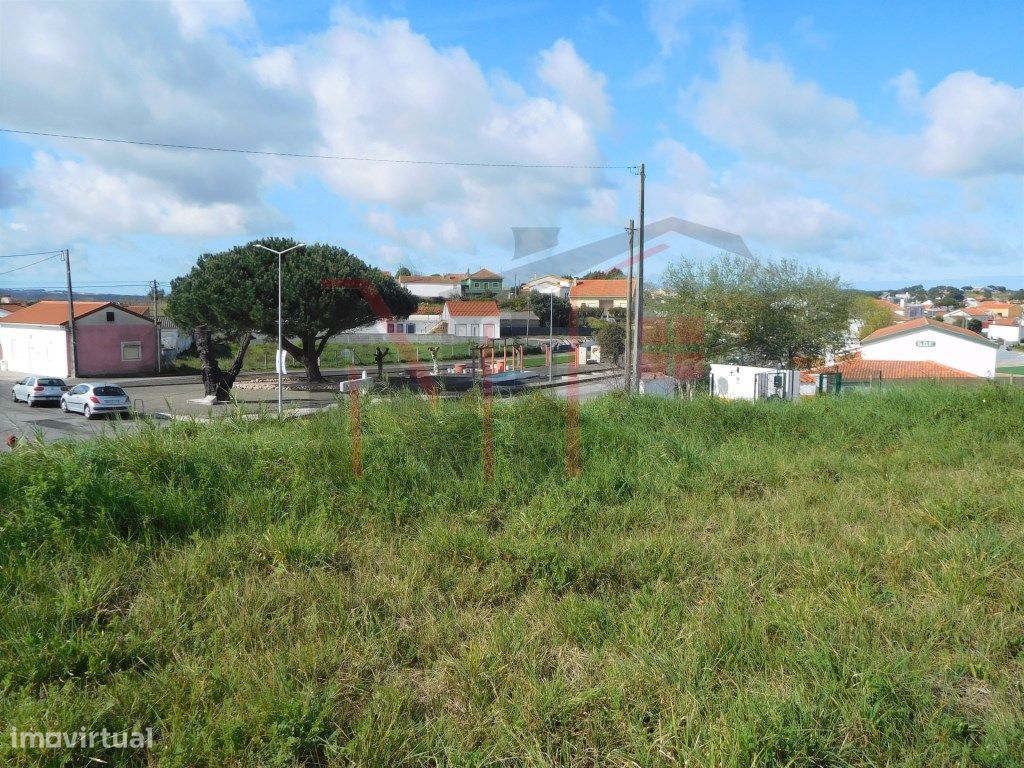 Terreno c/ viabilidade de construção ...