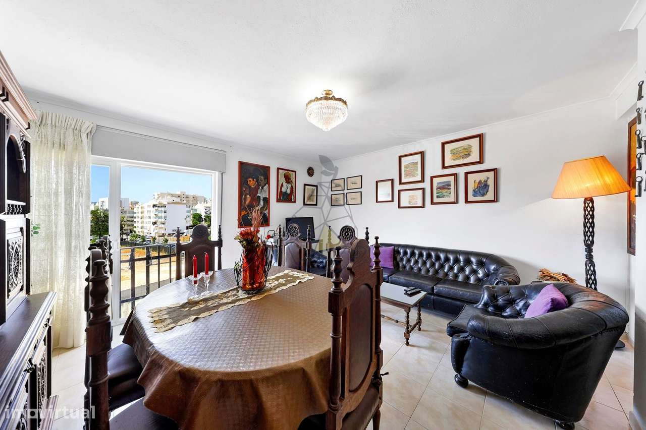 Apartamento espaçoso em Portimão com vista urbana