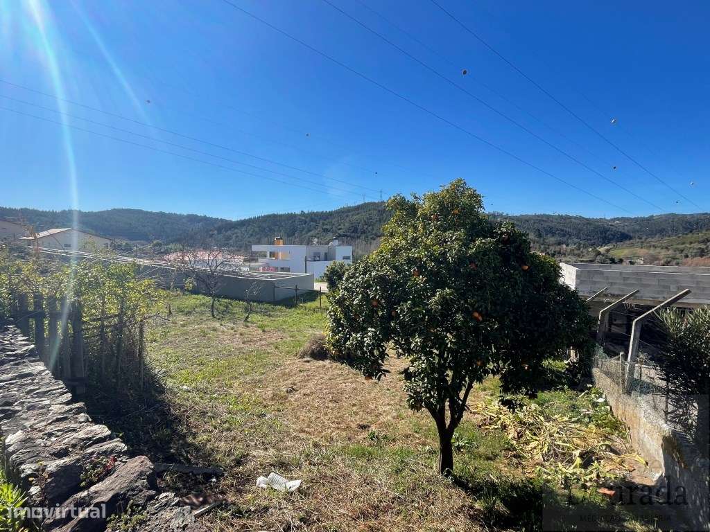 Projeto aprovado para para 2 moradias geminadas - Ceira - Grande imagem: 4/13