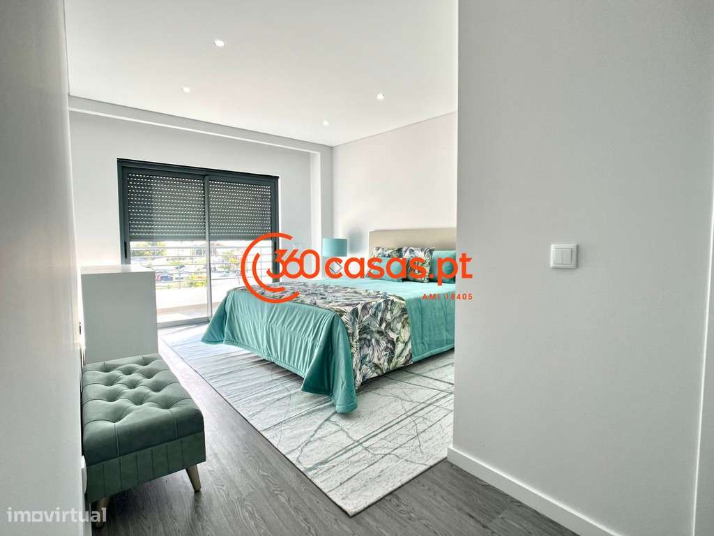 Apartamento T3 Novo com piscina, garagem e arrecadação em Olhão-18