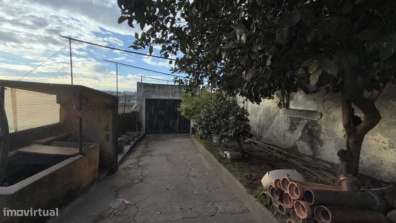 Moradia bifamiliar T3 Fânzeres, Gondomar - Grande imagem: 4/25