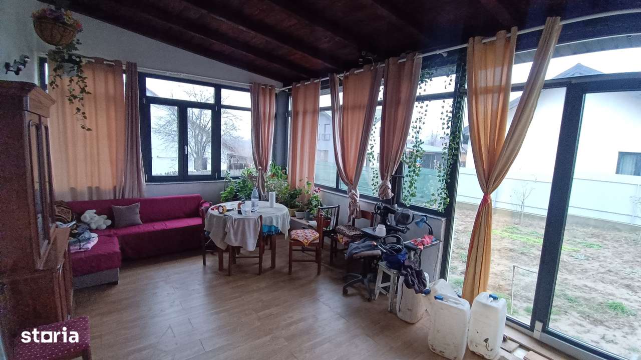 VILA CU 4 DORMITOARE MAGURA-8