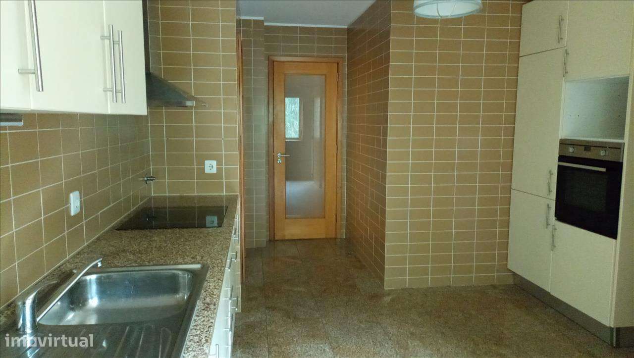 Apartamento em Maia, Moreira - Grande imagem: 5/21