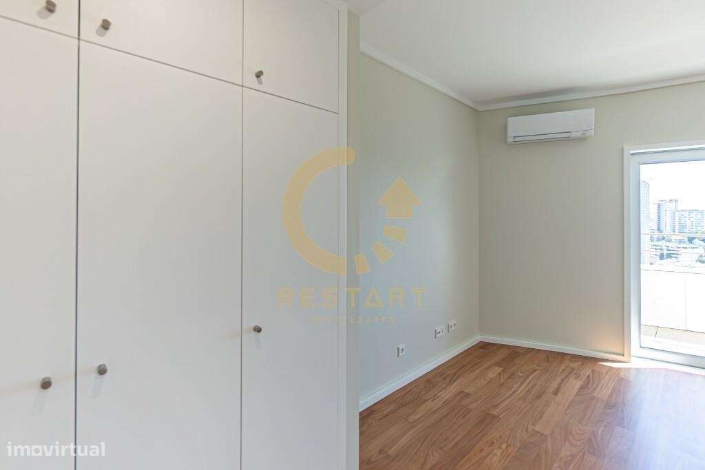 Penthouse T4 de Luxo - Edifício Porto Magnum-41