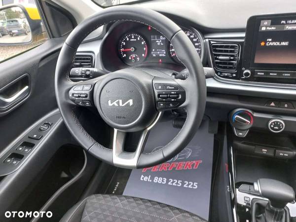 Kia Rio - 21