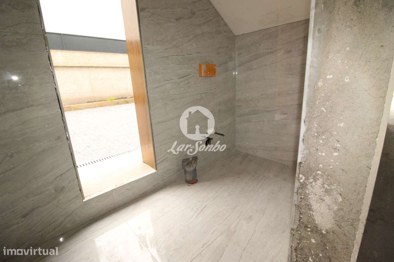 Moradia V3 Geminada Nova Fafe - Grande imagem: 5/13