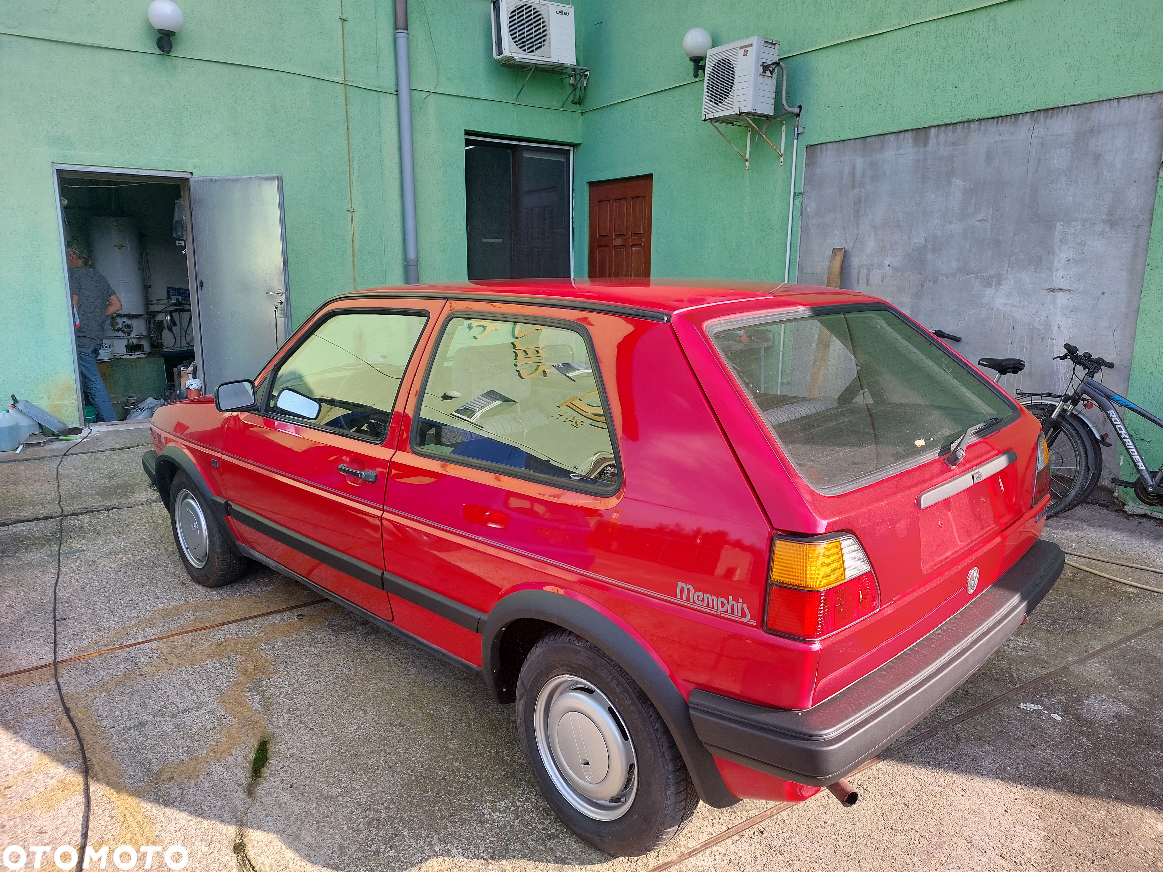 Volkswagen Golf 1.3 CL - 2