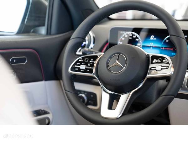 Mercedes-Benz EQB 300 4MATIC - 22