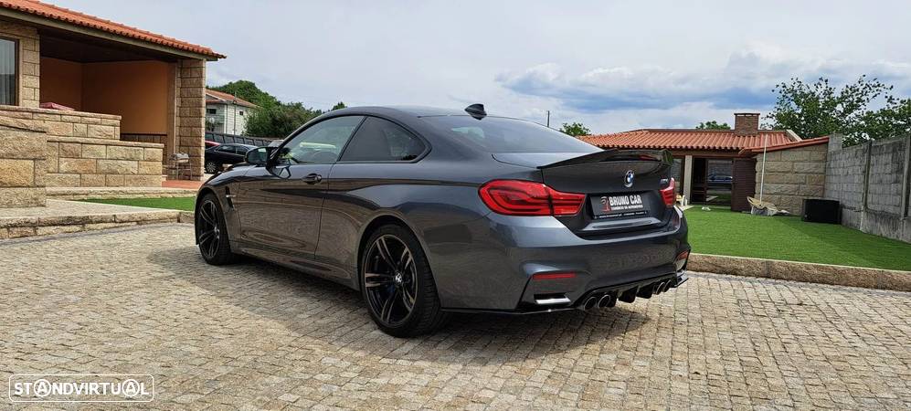 BMW M4 Auto - 4