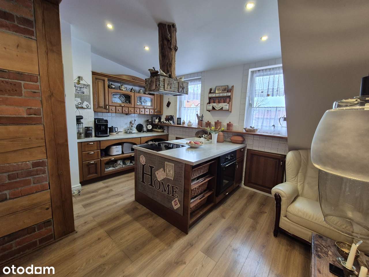 Wyjątkowe mieszkanie w sercu Ustki – 5 min. od plaży / 0% Prowizji-0