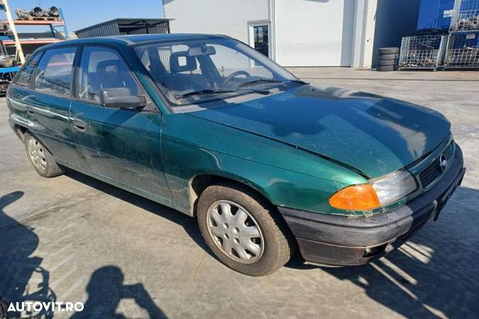 AX CAME Opel Astra F (facelift)  [din 1994 pana  2002] seria Hatchback 5-usi 1.7 TD MT (68 hp) - 3